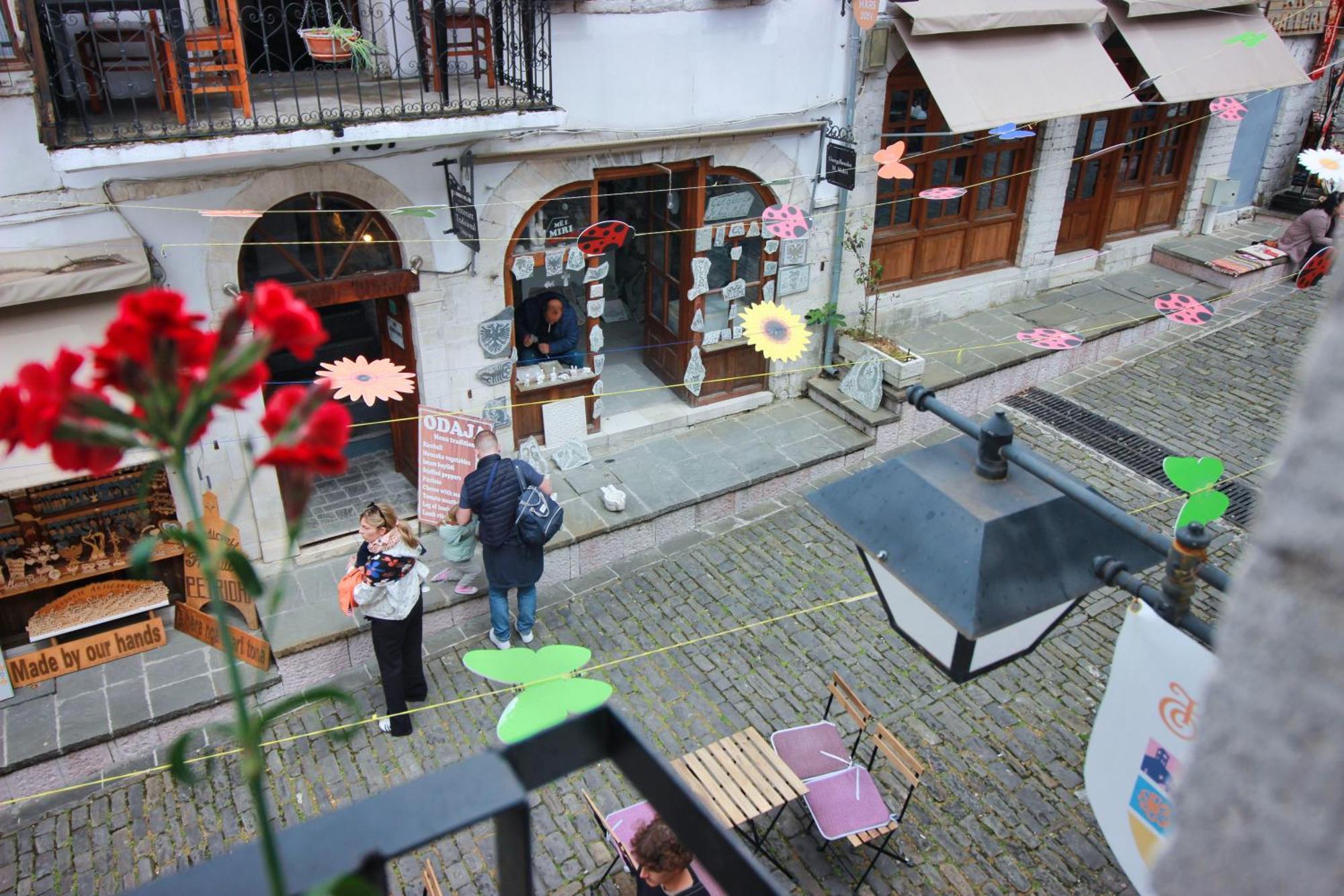 Gjirokastër Grey Stone酒店 外观 照片