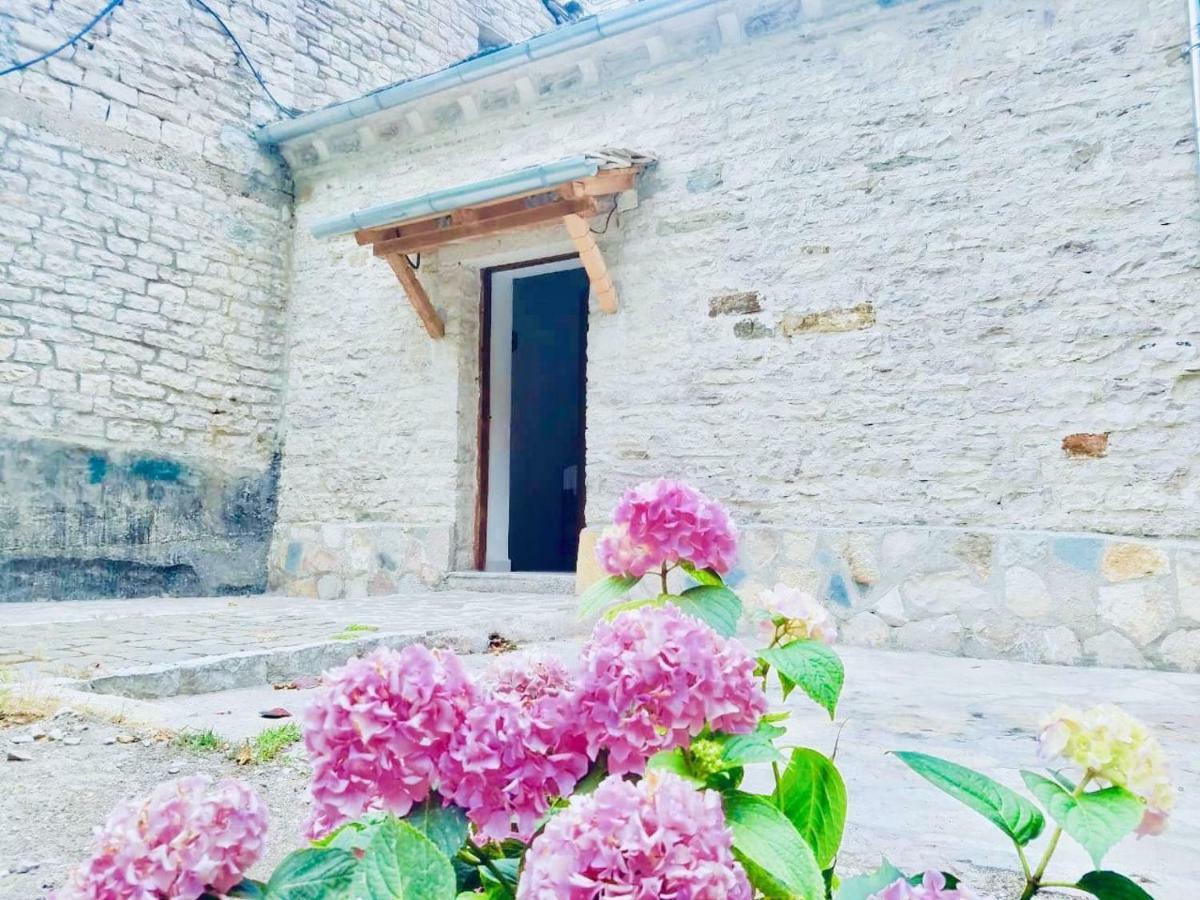 Gjirokastër Grey Stone酒店 外观 照片
